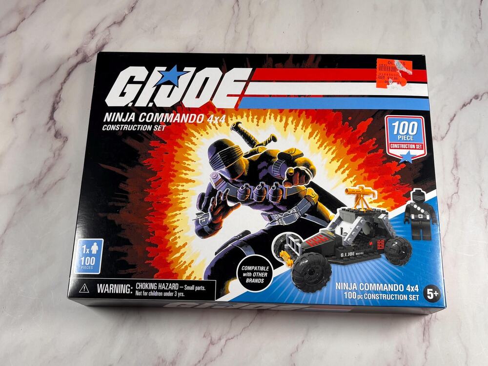 GI Joe Ninja Commando 4x4 Construction Set Hasbro 100 Pieces & Snake Eyes Figure